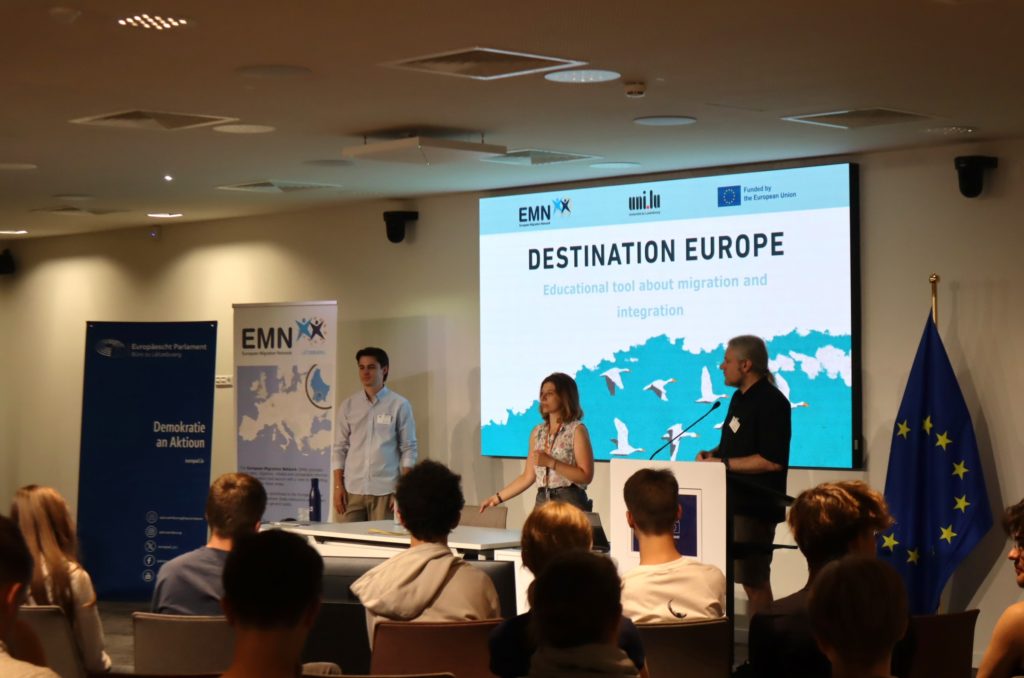 Students from Luxembourg and Germany explore migration policies and exchange with members of the European Parliament
